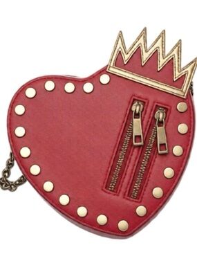 RARE Descendants 2 Evie Rebel Heart Replica Handbag- Disney Store Exclusive